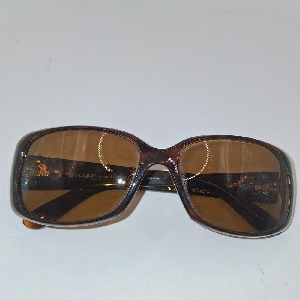 Vogue VO2663S Sunglasses Tortoise Brown Gradient Rectangular Frame VO 2663-S